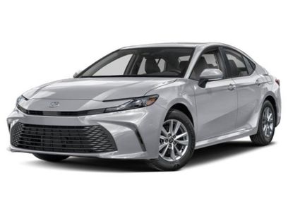 New 2025 Toyota Camry LE