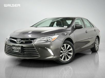 Used 2016 Toyota Camry XLE w/ Moonroof Package
