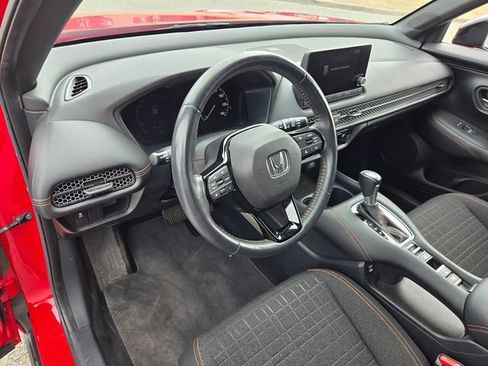 Used 2024 Honda HR-V Sport image 9