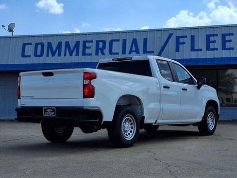 New 2025 Chevrolet Silverado 1500 W/T w/ WT Value Package image 4