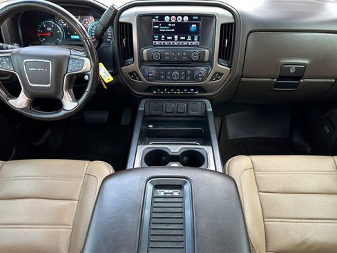 Used 2019 GMC Sierra 2500 Denali w/ Duramax Plus Package image 14