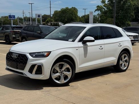 Used 2025 Audi Q5 Prestige w/ Prestige Package AWD/4WD image 6