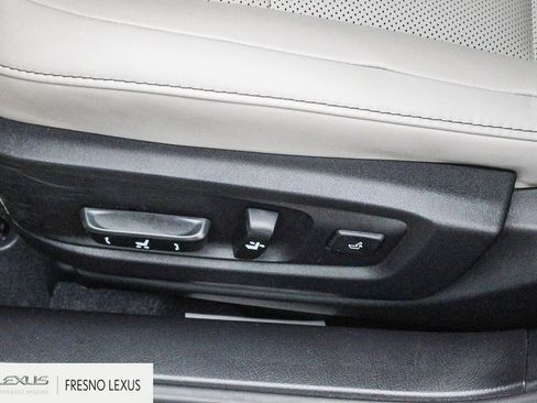 Used 2018 Lexus ES 350 w/ Navigation System Package image 21