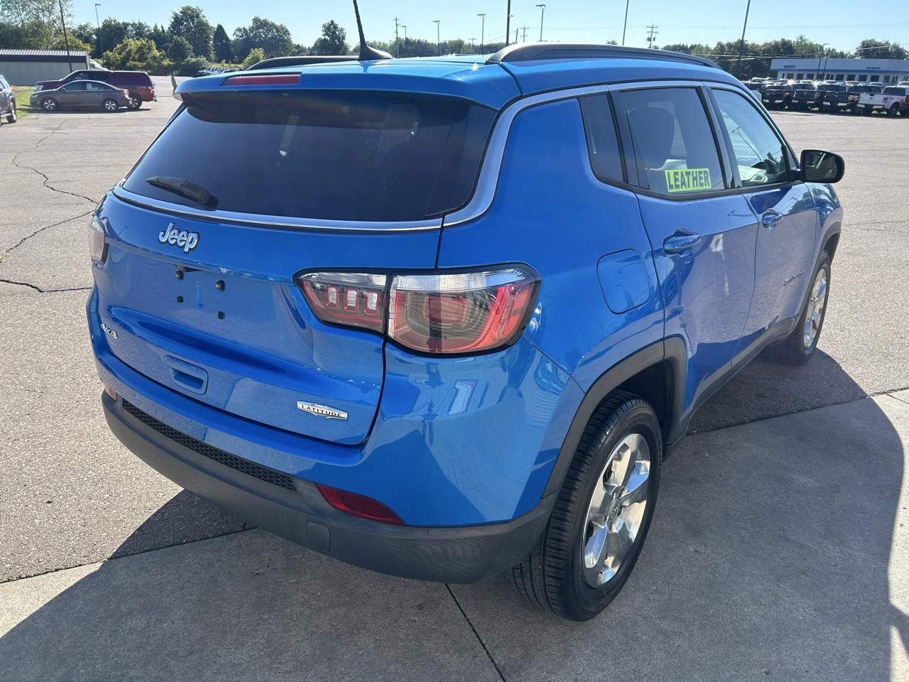 Used 2019 Jeep Compass Latitude w/ Popular Equipment Group AWD/4WD image 5