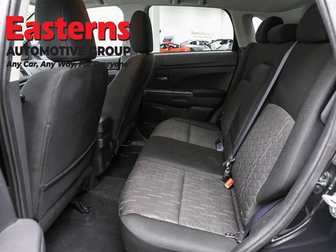 Used 2023 Mitsubishi Outlander Sport LE AWD/4WD image 20