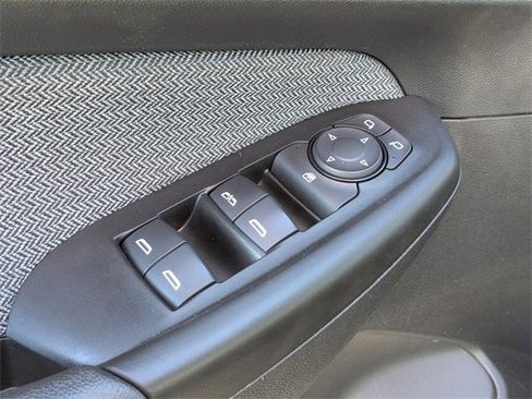 Used 2023 Chevrolet TrailBlazer LT w/ Convenience Package image 10