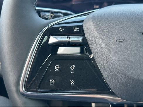 New 2026 Cadillac Optiq Sport 2 image 29