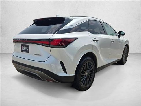 Used 2024 Lexus RX 350 Premium w/ Accessory Package (Z1) FWD image 3