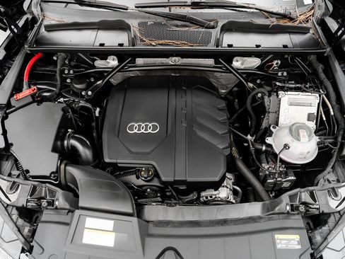 Used 2023 Audi Q5 2.0T Premium w/ Convenience Package image 25