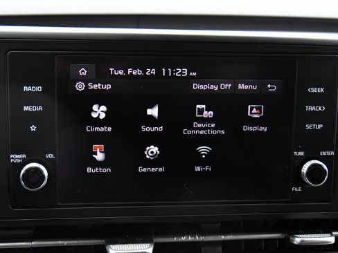 Used 2024 Kia Carnival LX image 22