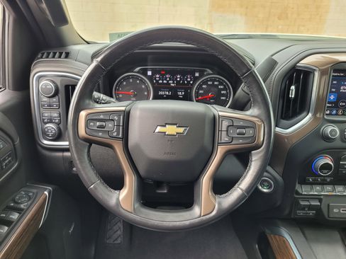 Used 2022 Chevrolet Silverado 1500 High Country w/ Safety Package II image 15