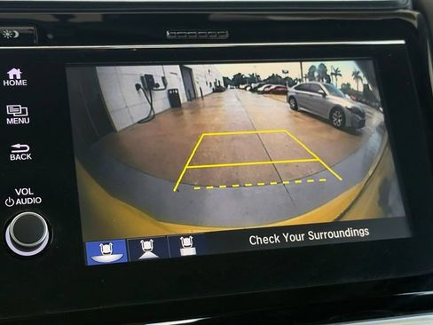 Used 2019 Honda Fit EX image 25