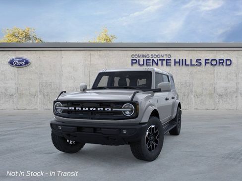 New 2026 Ford Bronco Outer Banks AWD/4WD image 2