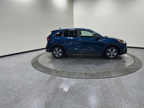 Used 2021 Kia Niro LXS image 5
