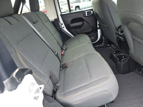 Used 2024 Jeep Wrangler Sport S image 42