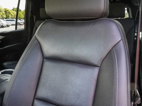 Used 2024 Chevrolet Suburban LT AWD/4WD image 24