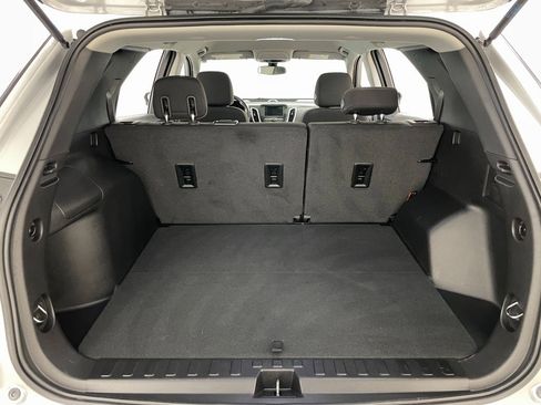 Certified 2019 Chevrolet Equinox LT image 40