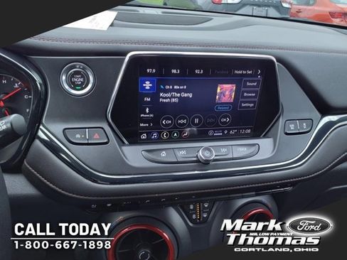 Used 2022 Chevrolet Blazer RS w/ Enhanced Convenience Package image 15