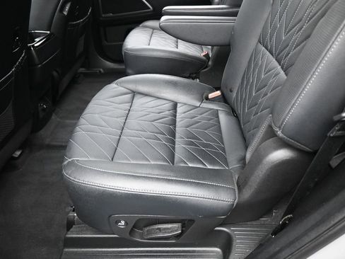 Used 2024 Kia Telluride EX X-Line AWD/4WD image 36