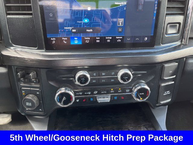 Used 2024 Ford F250 Lariat w/ Sport Appearance Package AWD/4WD image 18