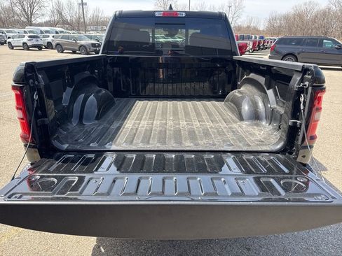 New 2026 RAM 1500 Express AWD/4WD image 20