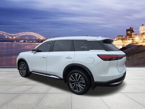 New 2026 INFINITI QX60 Luxe w/ Cargo Package image 3