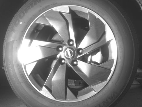 Used 2025 Nissan Rogue SV image 13