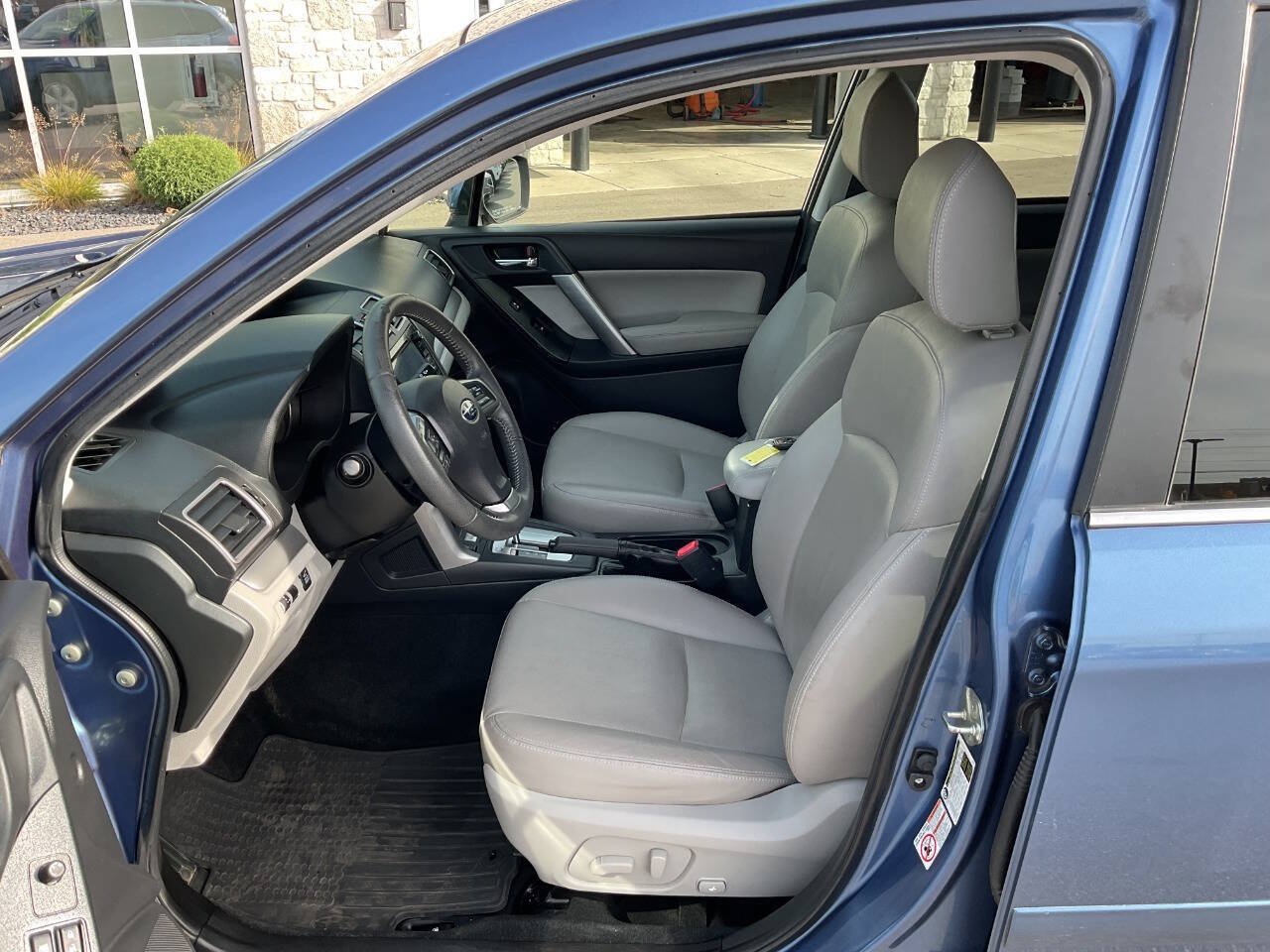 Used 2016 Subaru Forester 2.5i Limited AWD/4WD image 13