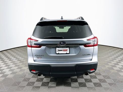 Certified 2025 Subaru Ascent Premium image 9