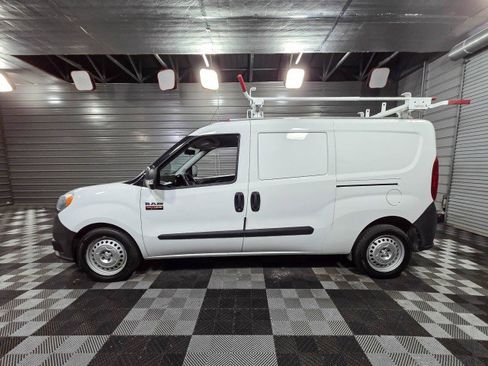Used 2020 RAM ProMaster City Tradesman FWD image 8