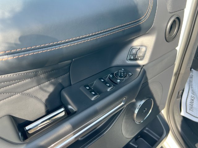 Used 2023 Ford Expedition Max Platinum AWD/4WD image 24