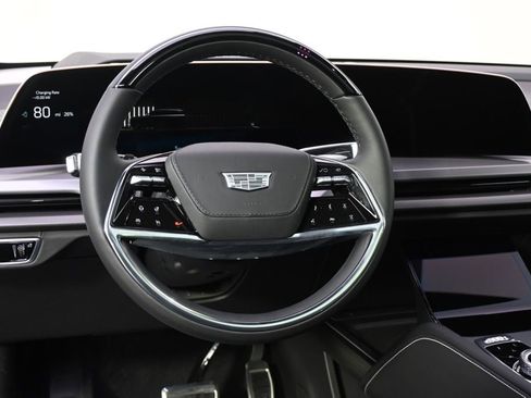 New 2026 Cadillac Vistiq Platinum AWD/4WD image 12