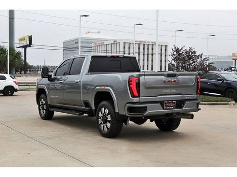 Used 2025 GMC Sierra 2500 Denali w/ Denali Reserve Package image 4