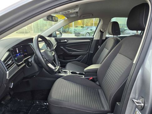 Used 2024 Volkswagen Jetta S image 22