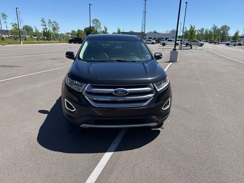 Used 2015 Ford Edge SEL w/ Equipment Group 201A AWD/4WD image 2