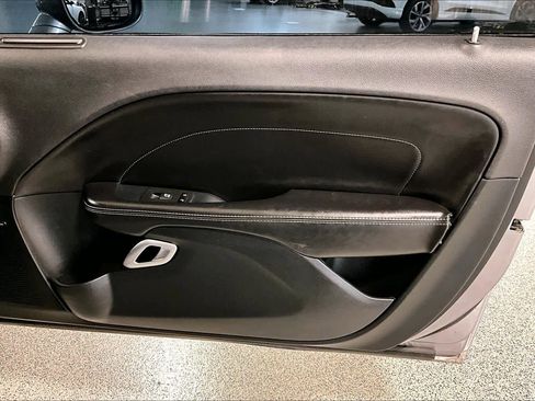 Used 2018 Dodge Challenger SXT Plus image 20