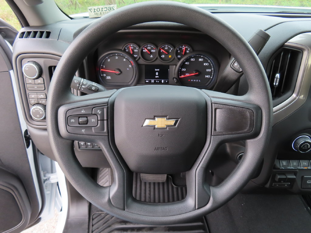New 2026 Chevrolet Silverado 2500 Custom w/ Custom Value Package AWD/4WD image 4