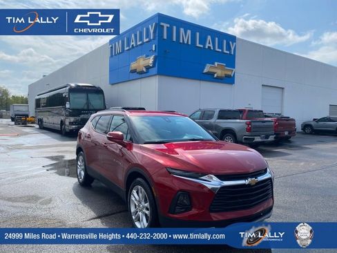 Used 2022 Chevrolet Blazer LT AWD/4WD image 1
