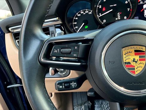 Used 2023 Porsche Macan Turbo AWD/4WD image 45