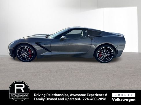 Used 2015 Chevrolet Corvette Stingray Coupe w/ Carbon Flash Badge Package image 6