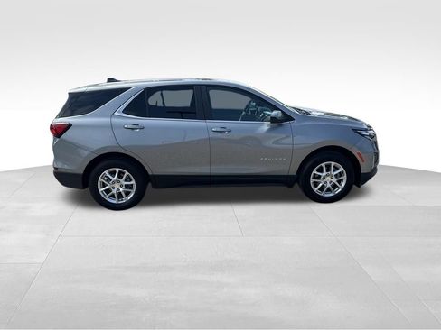 Used 2024 Chevrolet Equinox LT AWD/4WD image 10