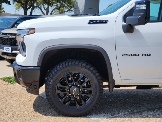 New 2026 Chevrolet Silverado 2500 LTZ w/ LTZ Plus Package AWD/4WD image 7