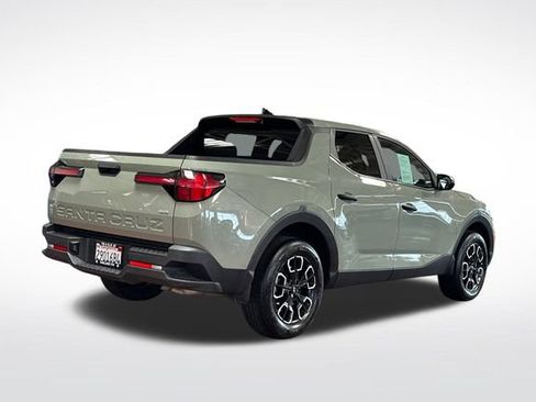 Used 2024 Hyundai Santa Cruz SEL AWD/4WD image 5