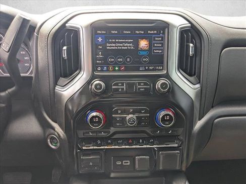 Used 2021 Chevrolet Silverado 1500 LT Trail Boss w/ Convenience Package II AWD/4WD image 11