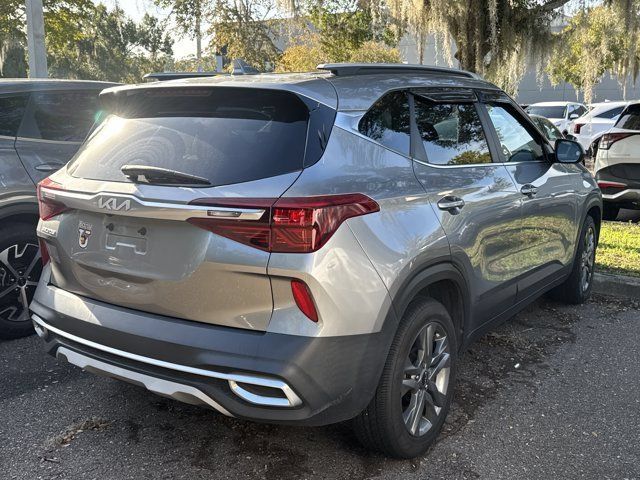 Used 2023 Kia Seltos S FWD image 6