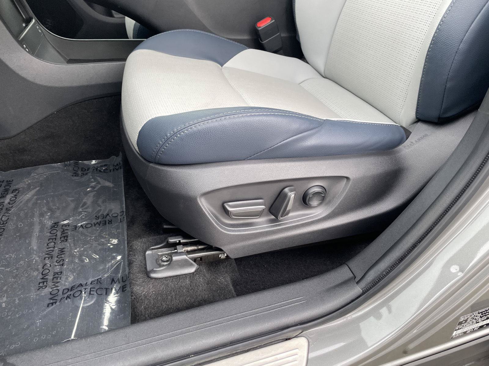 Certified 2023 Subaru Solterra AWD image 18