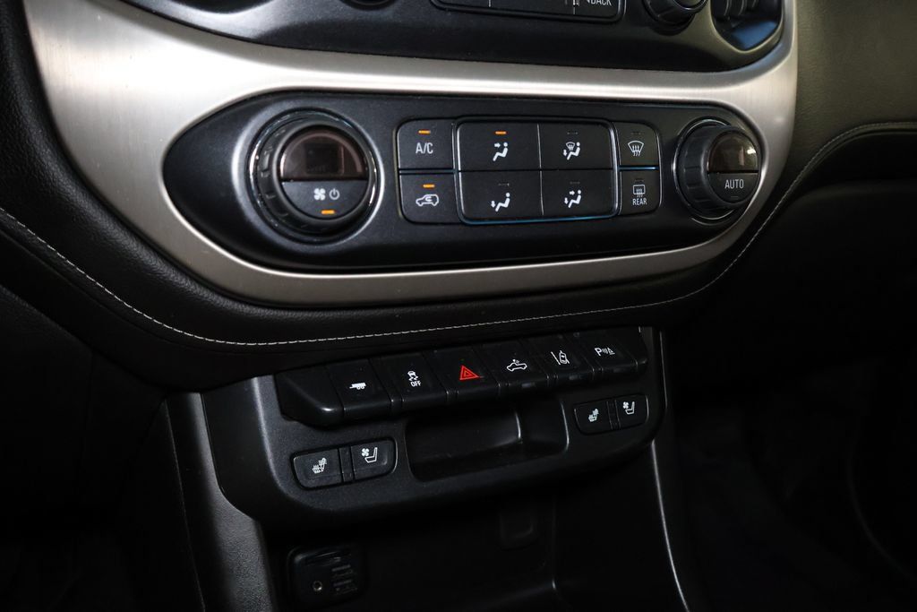 Used 2021 GMC Canyon Denali AWD/4WD image 28