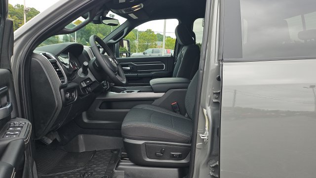New 2026 RAM 2500 Big Horn AWD/4WD image 6