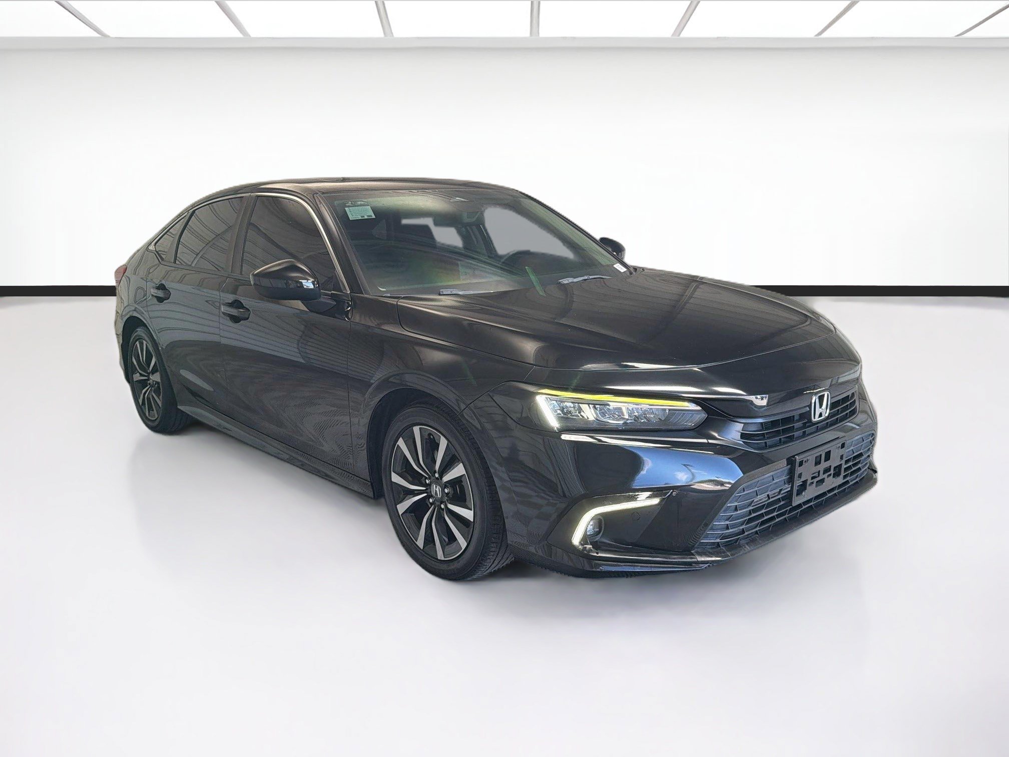 Used 2023 Honda Civic EX image 3