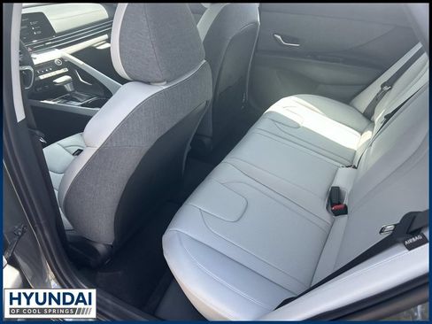 New 2026 Hyundai Elantra Limited FWD image 19